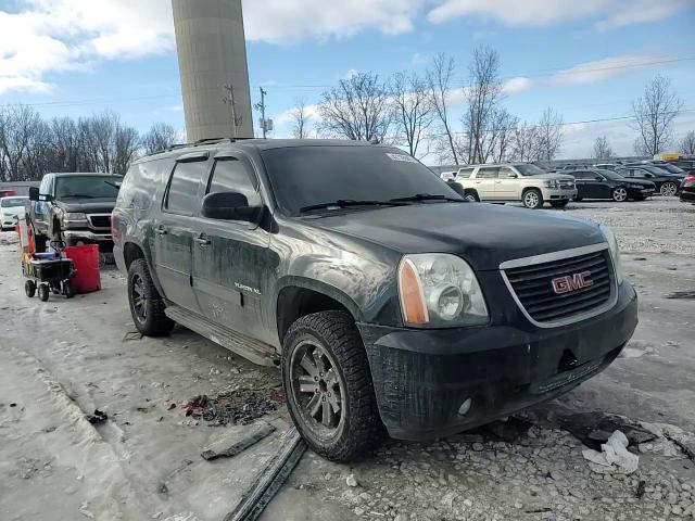 2014 GMC Yukon - Image 12