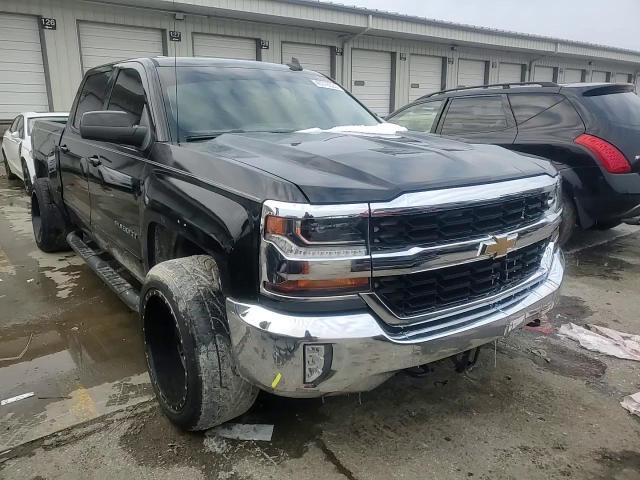 2016 Chevrolet Silverado - Image 10
