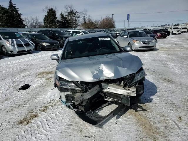 2018 Toyota Camry - Image 10