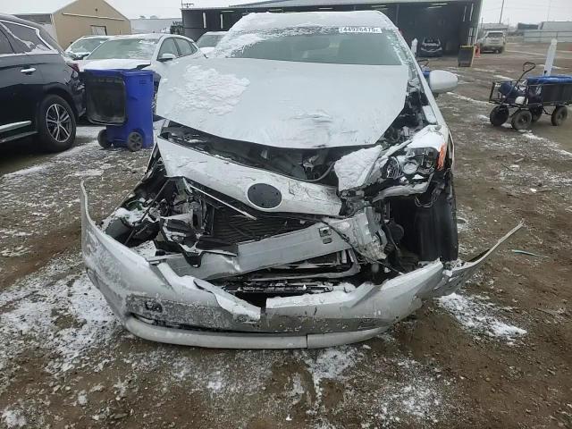 2013 Toyota Prius - Image 10