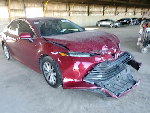 2019 Toyota Camry - Image 11