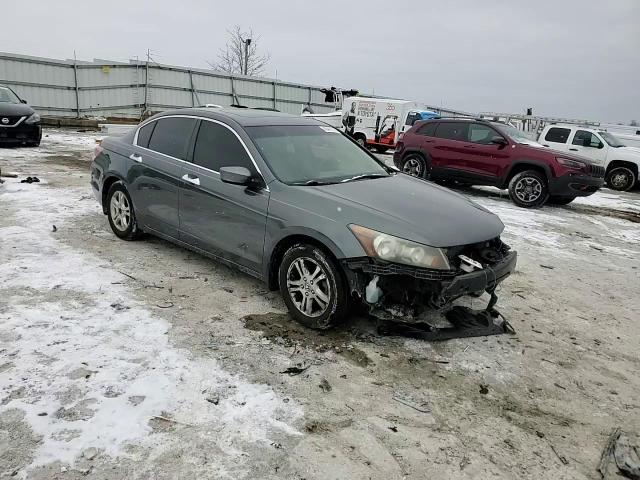 2009 Honda Accord - Image 11