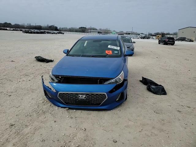 2018 Hyundai Elantra - Image 10