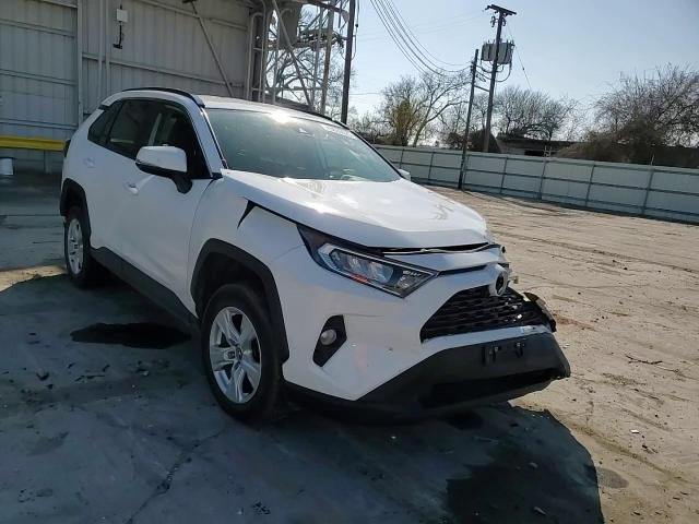 2021 Toyota RAV 4 - Image 11