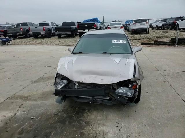 2001 Toyota Corolla - Image 10