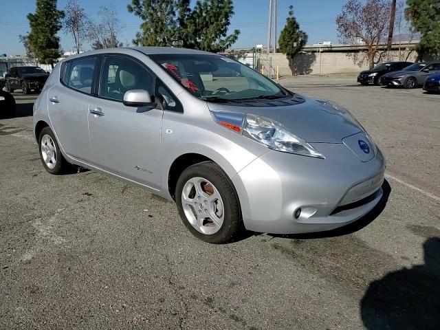 2012 Nissan Leaf - Image 10