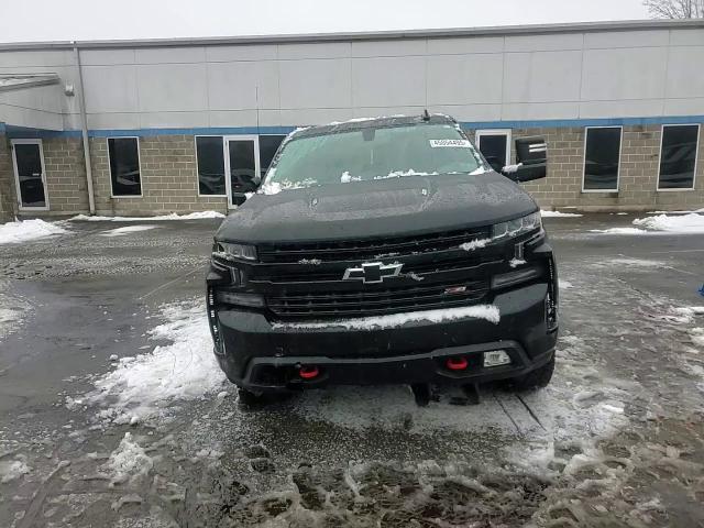 2022 Chevrolet Silverado - Image 11