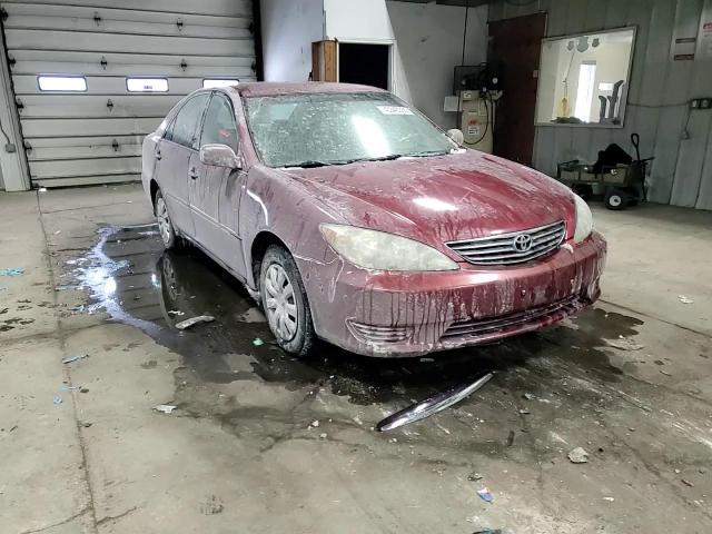 2005 Toyota Camry - Image 10