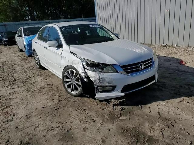 2015 Honda Accord - Image 13