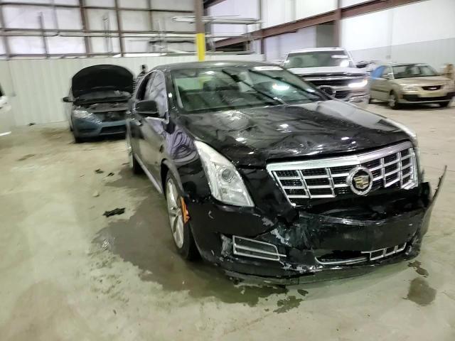 2013 Cadillac XTS - Image 13