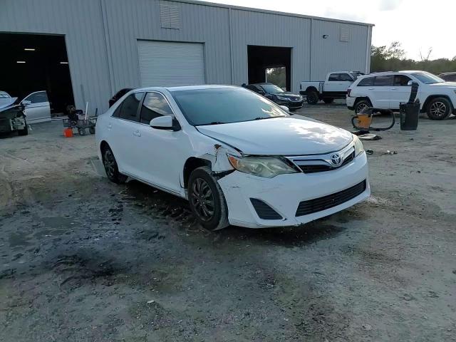 2012 Toyota Camry - Image 13