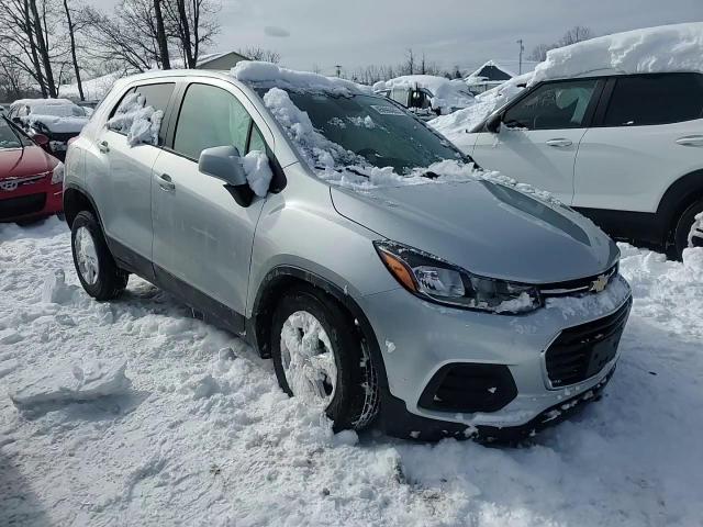 2021 Chevrolet Trax - Image 12