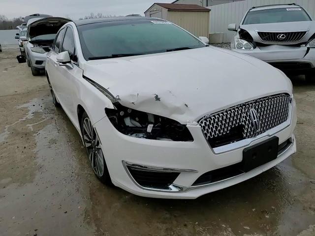 2017 Lincoln MKZ - Image 14