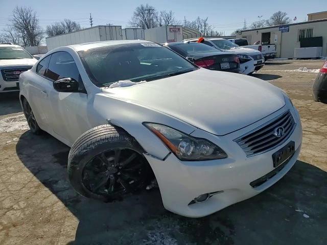 2011 Infiniti G - Image 11