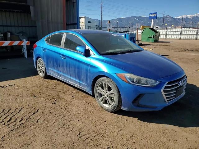2018 Hyundai Elantra - Image 10