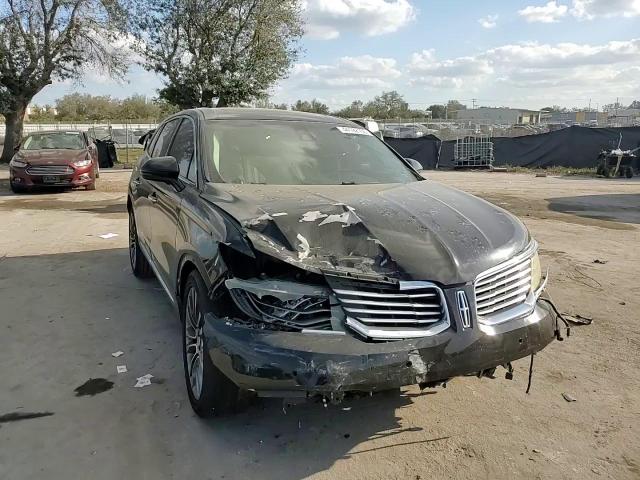 2016 Lincoln MKX - Image 12