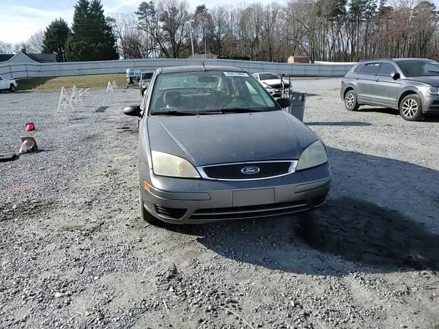 2007 Ford Focus - Image 11