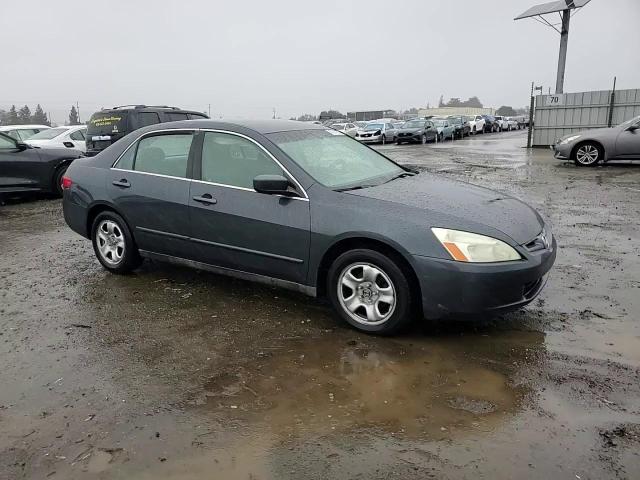 2005 Honda Accord - Image 10