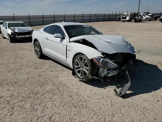 2021 Ford Mustang - Image 10