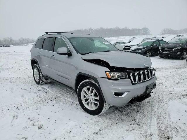 2017 Jeep Grand Cherokee - Image 15