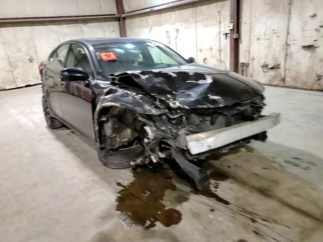 2008 Lexus IS - Image 10
