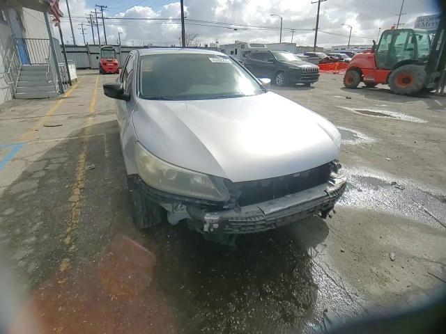 2013 Honda Accord - Image 11