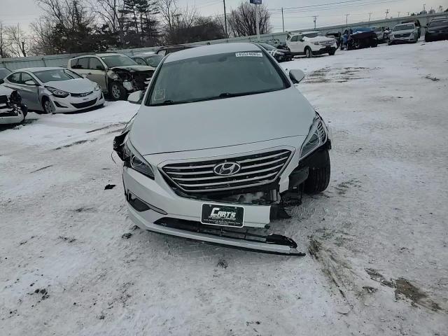 2016 Hyundai Sonata - Image 10