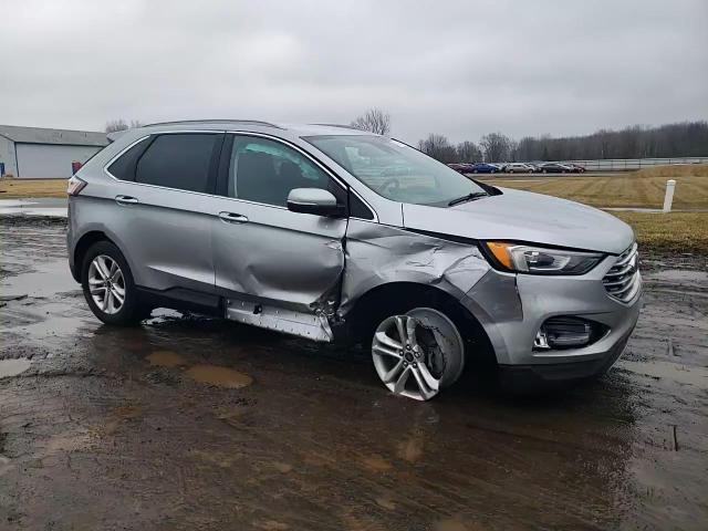 2020 Ford Edge - Image 12