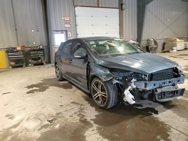 2018 Ford Focus - Image 11