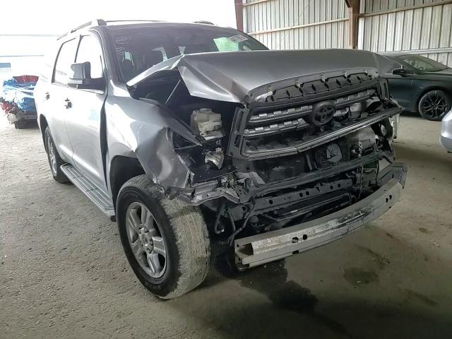2012 Toyota Sequoia - Image 11