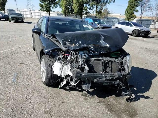 2013 Lexus ES - Image 11