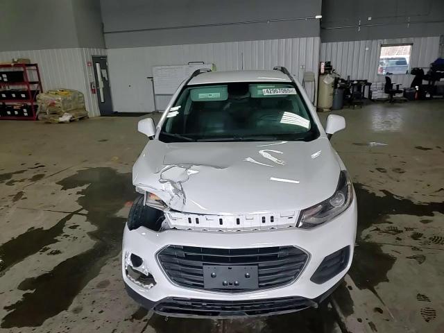 2022 Chevrolet Trax - Image 12