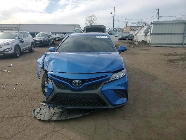 2019 Toyota Camry - Image 10