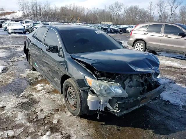 2012 Toyota Camry - Image 11