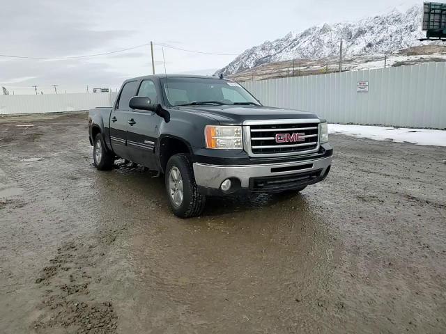 2012 GMC Sierra - Image 11
