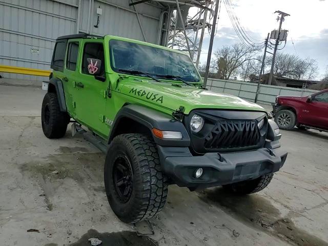 2019 Jeep Wrangler - Image 10