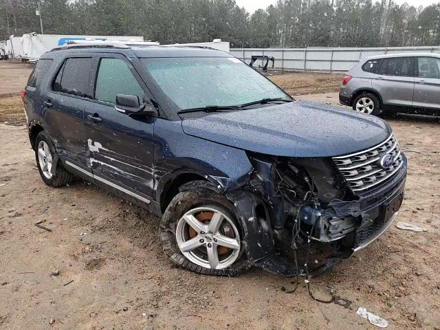 2016 Ford Explorer - Image 12