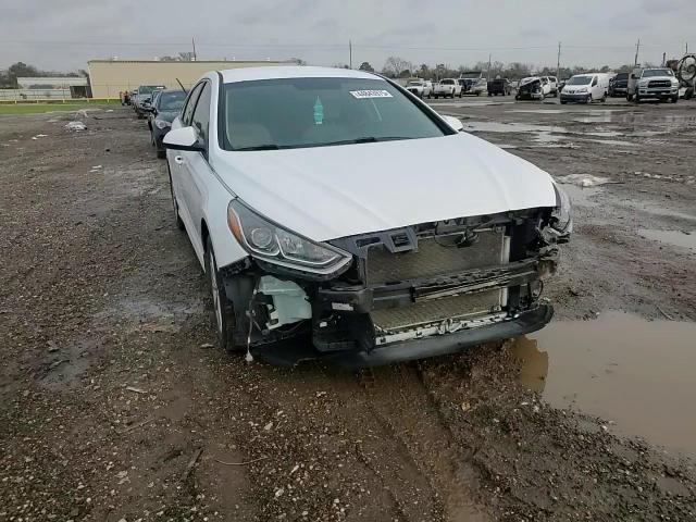 2019 Hyundai Sonata - Image 11