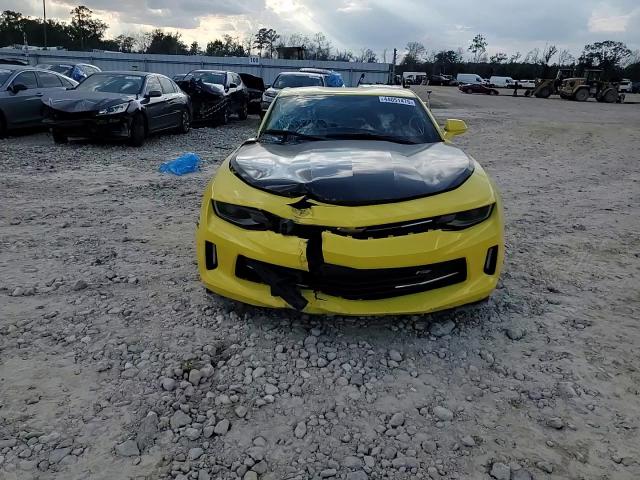 2017 Chevrolet Camaro - Image 11
