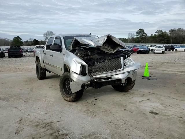 2013 GMC Sierra - Image 10