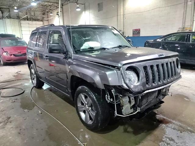 2015 Jeep Liberty (Patriot) - Image 14