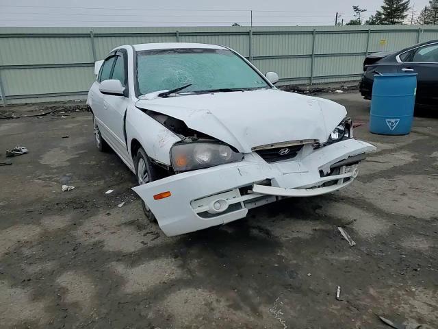 2006 Hyundai Elantra - Image 11