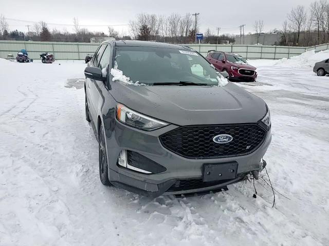 2019 Ford Edge - Image 11