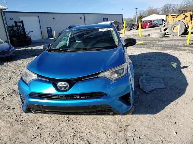 2017 Toyota RAV 4 - Image 14