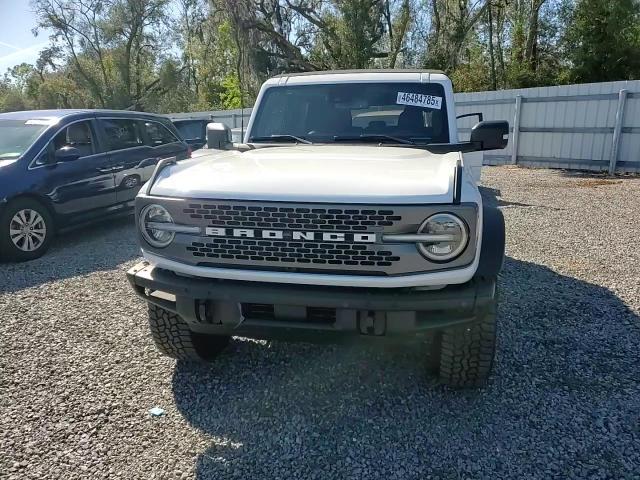 2022 Ford Bronco - Image 11