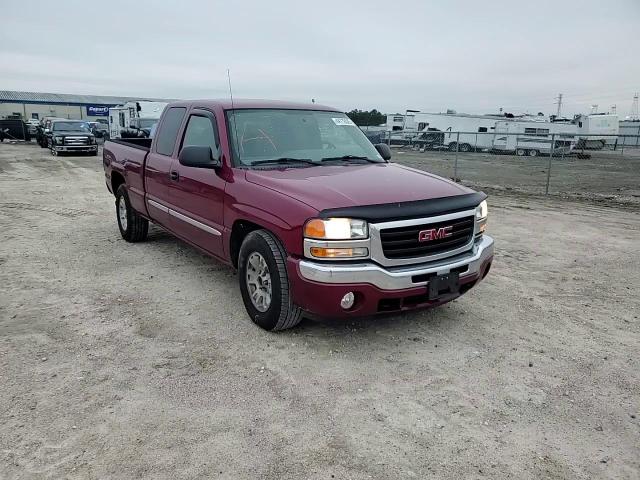 2005 GMC Sierra - Image 11