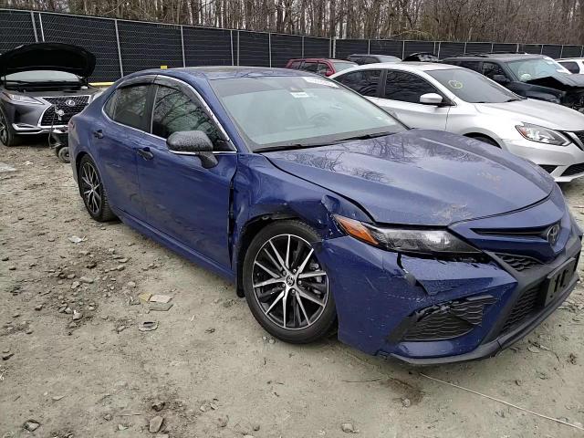 2023 Toyota Camry - Image 10