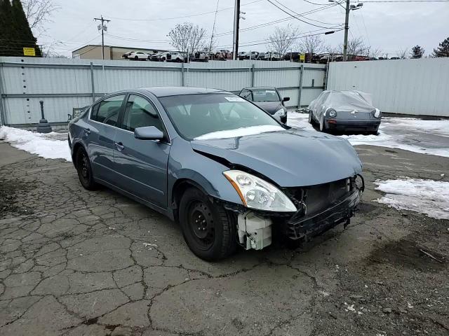 2011 Nissan Altima - Image 11