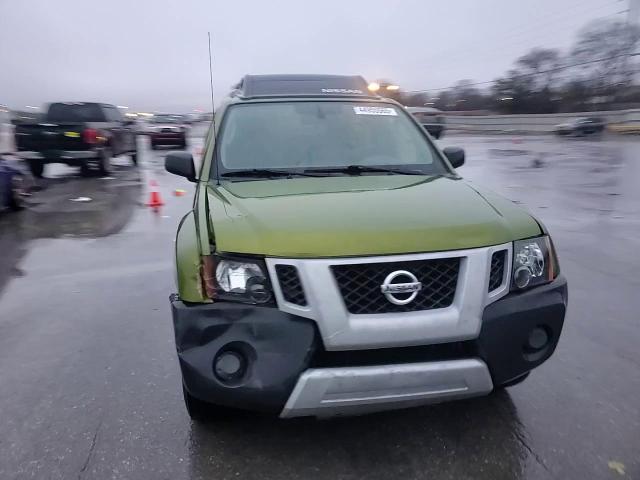 2011 Nissan XTerra - Image 12