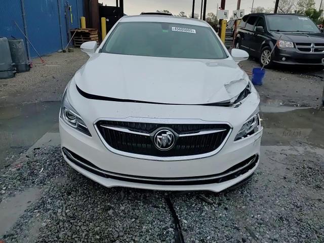 2018 Buick LaCrosse - Image 13